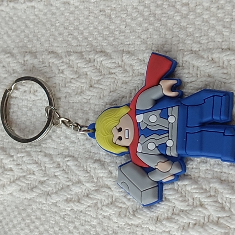 5 Super Heros Key Chains Premium Material & Safe PVC Lot # 9 - Picture 7 of 7